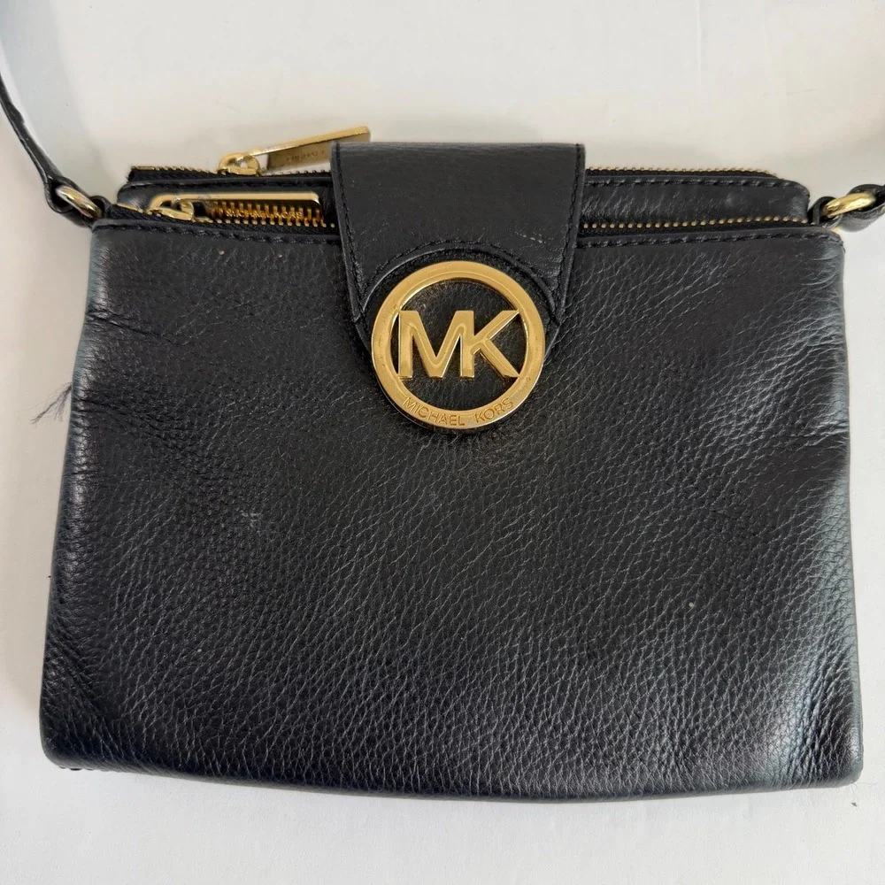 Michael Kors Black Leather Crossbody Wallet Purse Bag